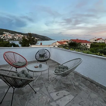 Sena Apartament *