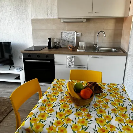 Apartment Sena *